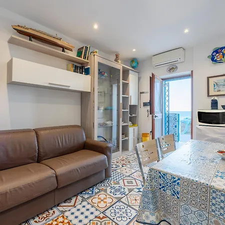 Marina Сasa de vacaciones Palermo