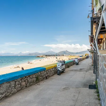 Marina Сasa de vacaciones Palermo