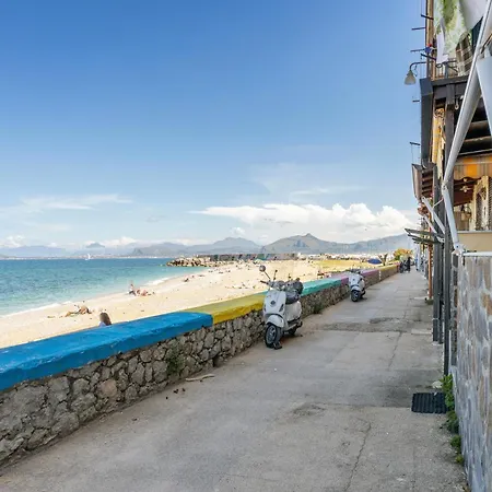 Marina Dom wakacyjny Palermo